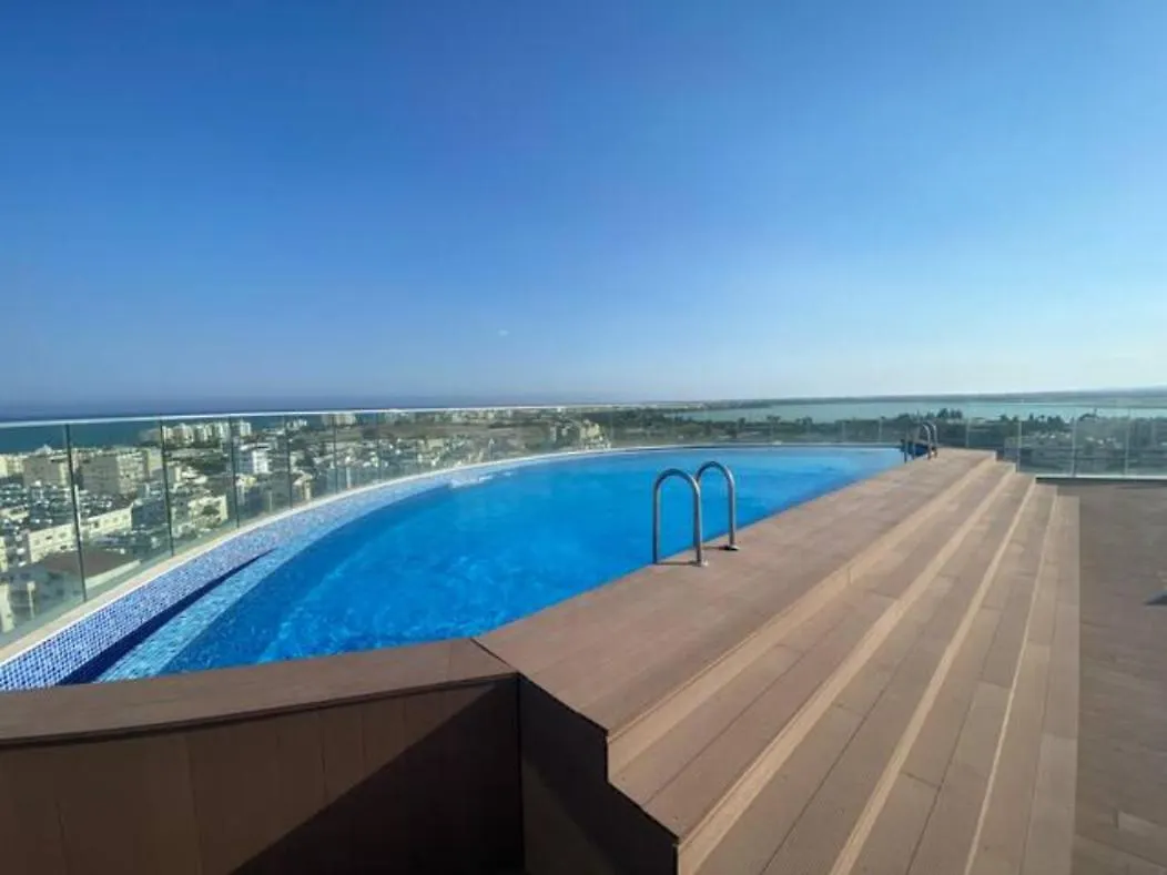 Mckenzie 2 Bedrooms Seaview Residence Larnaca Appartamento